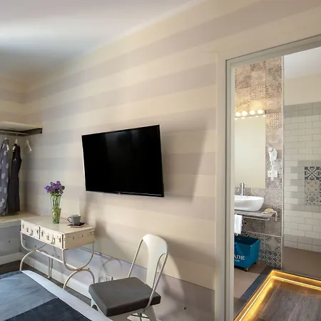 Konukevi Spagna Secret Roma