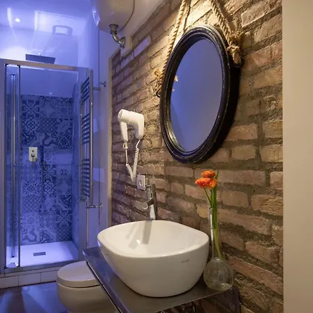 Spagna Secret Guest house 2*